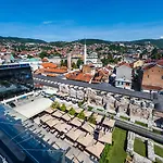 Art Hotel 4*
