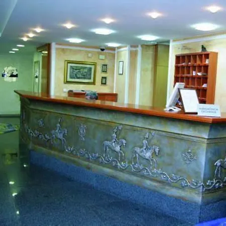 Art Hotel 4*