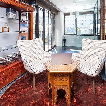 Art Hotel 4*