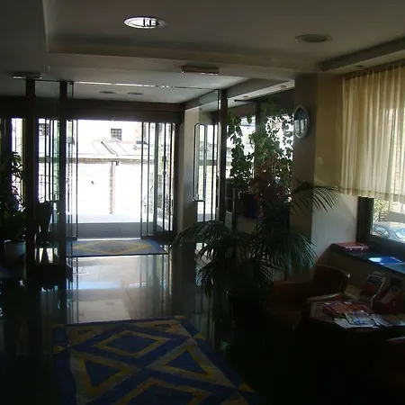 Art Hotel 4*