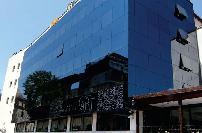 Hotel Art 4*